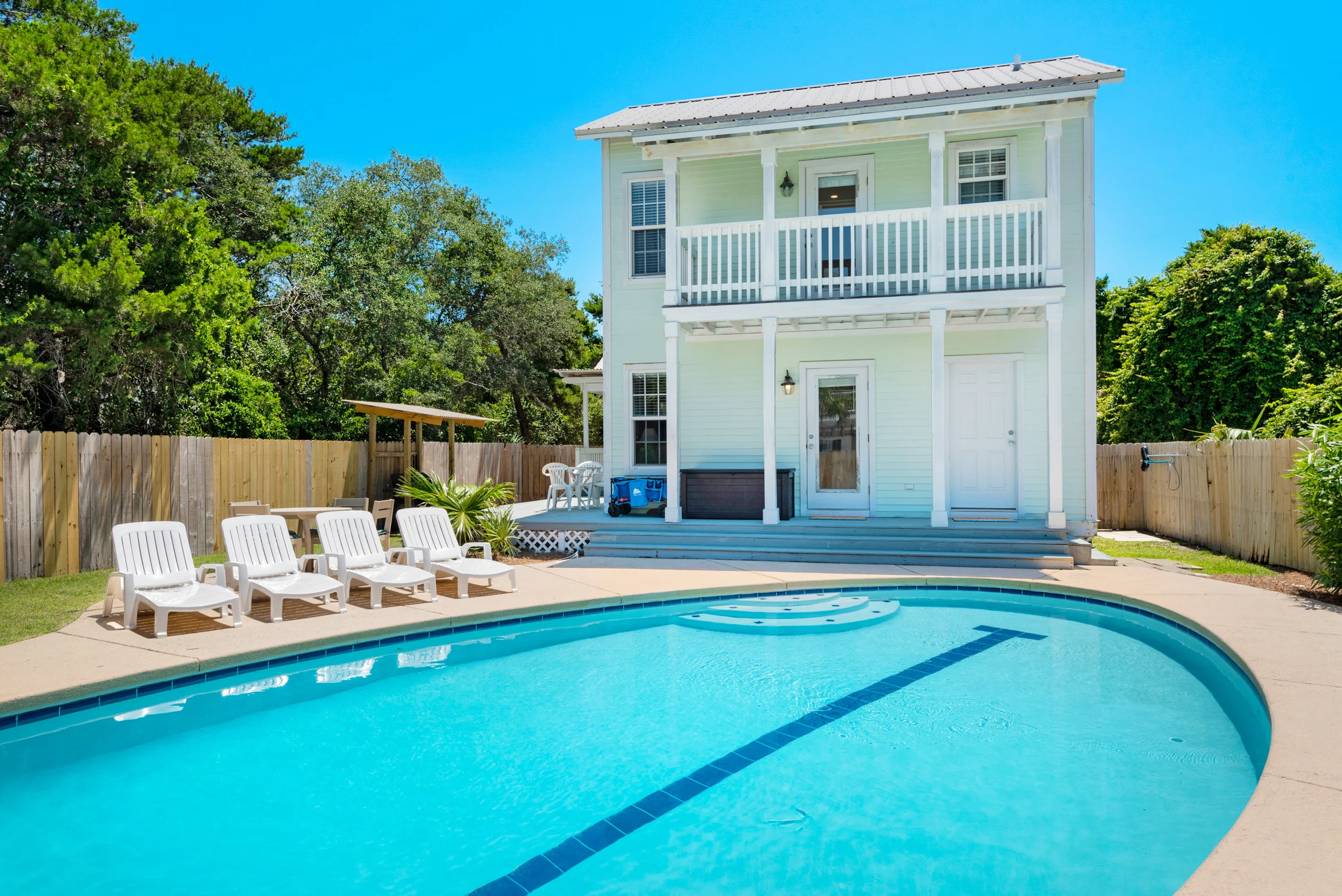 Luxury Florida Gulf Coast vacation home managed by an Awayday local brand